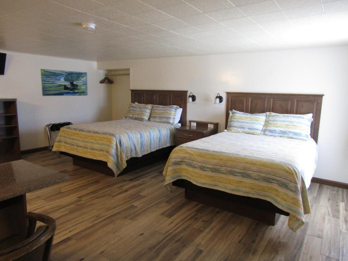 Lamplighter Lodge Пангіч Екстер'єр фото