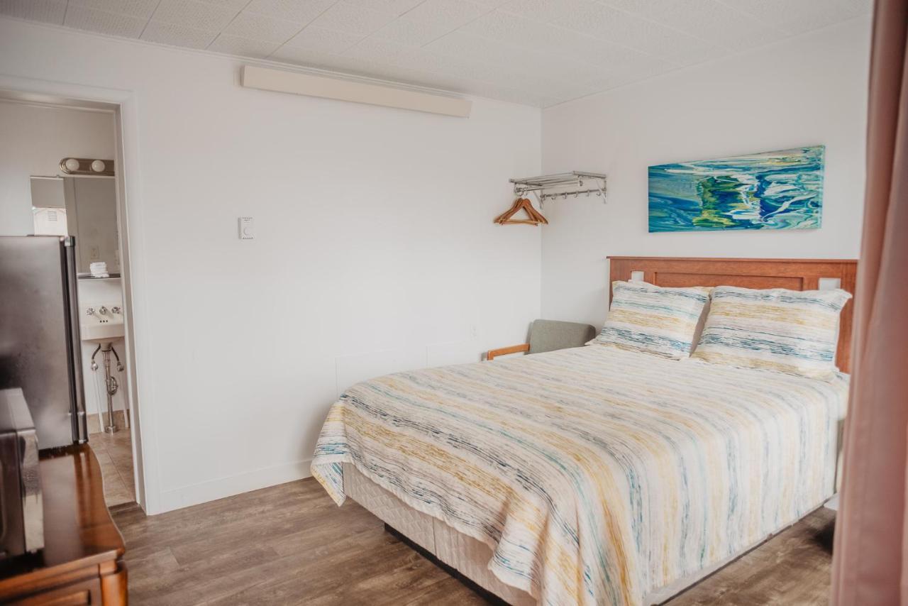 Lamplighter Lodge Пангіч Екстер'єр фото