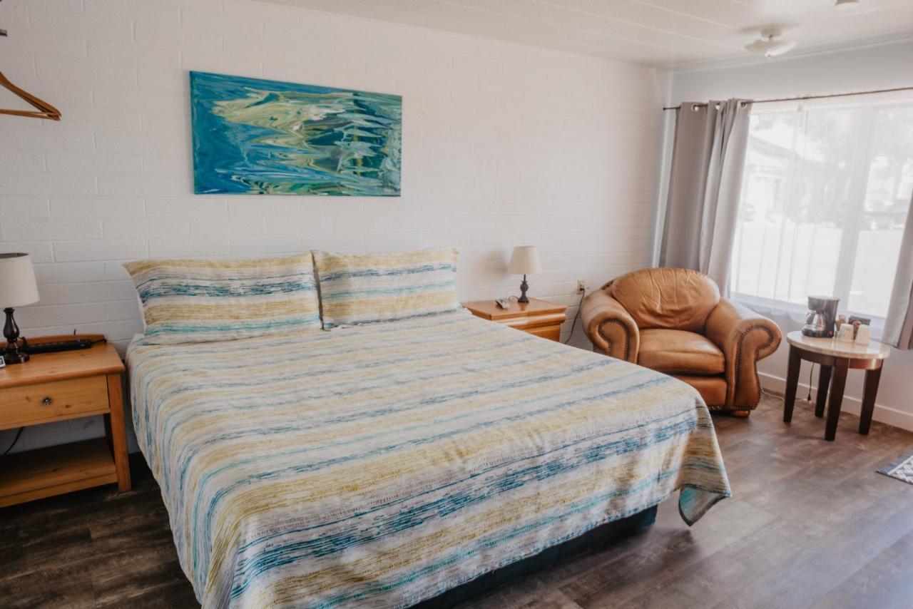 Lamplighter Lodge Пангіч Екстер'єр фото